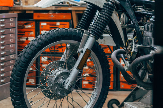 21" Wheel on the R80ST Front End